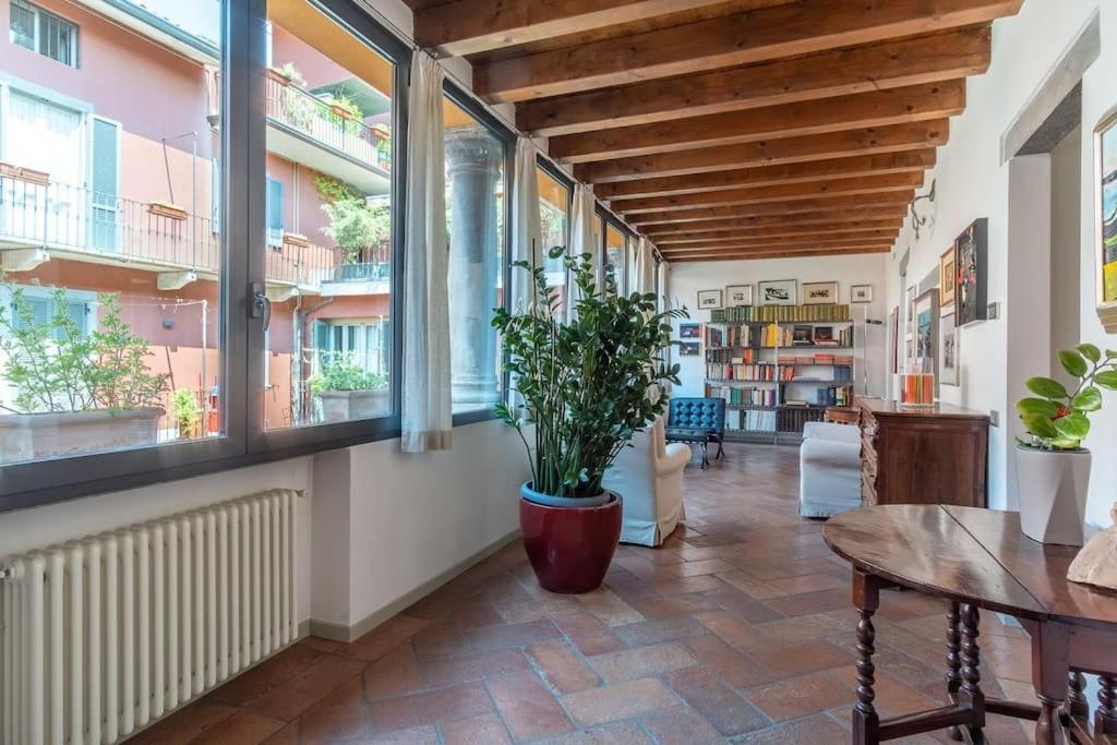 Апартаменты Casa Viola Бергамо Экстерьер фото